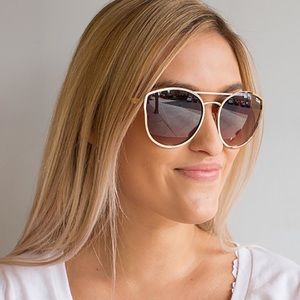 Quay sunglasses Cherry Bomb